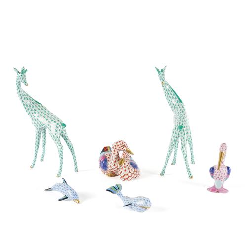 HEREND: A GROUP OF FISHSCALE MODELS INCLUDING TWO GIRAFFE (6)