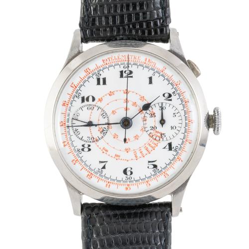 A SINGLE BUTTON CHRONOGRAPH WRISTWATCH