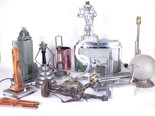 A MID 20TH CENTURY EMPIRE STATE BUILDING LAMP BASE  (QTY)