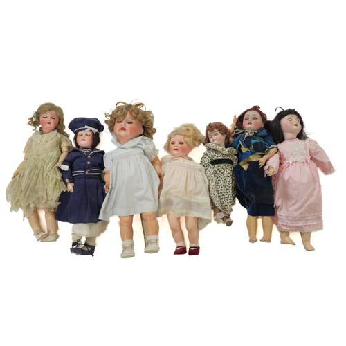 A GROUP OF SEVEN GERMAN DOLLS (7)