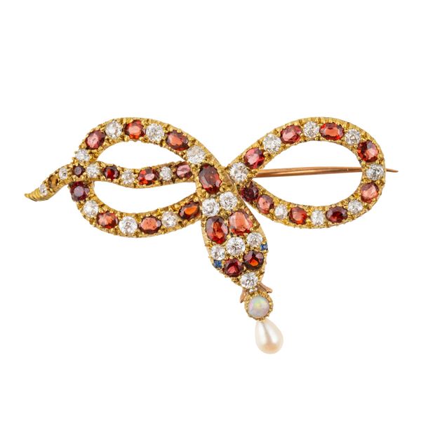 A SNAKE BOW BROOCH