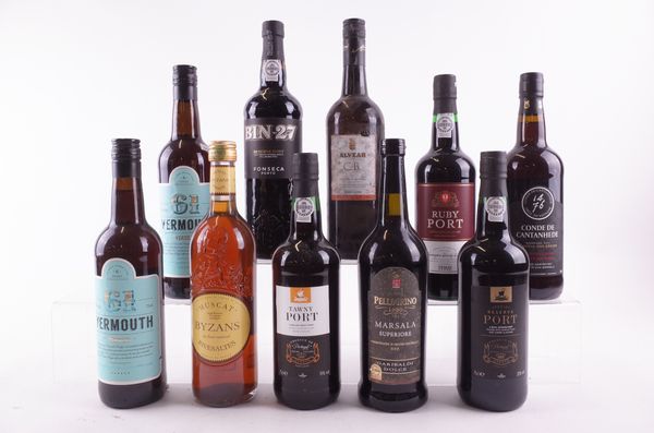 SEVEN BOTTLES VARIOUS FORTIFIED WINE, ONE MUSCAT AND TWO VERMOUTH