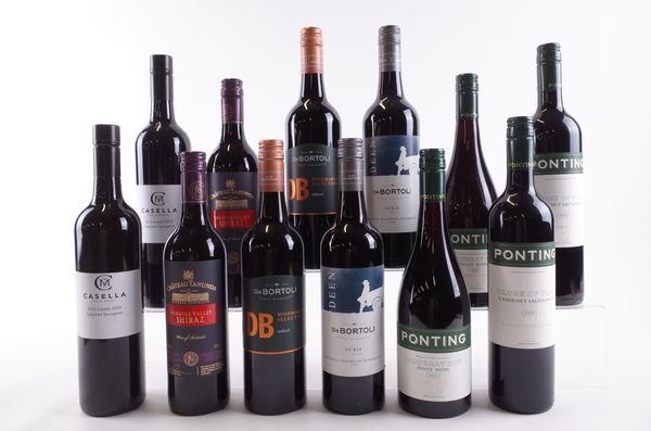 TWELVE BOTTLES AUSTRALIAN RED WINE