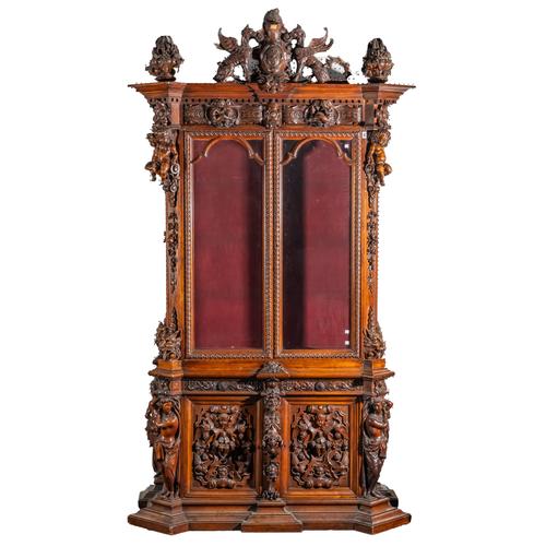 A 19TH CENTURY CONTINENTAL WALNUT DISPLAY CABINET CUPBOARD