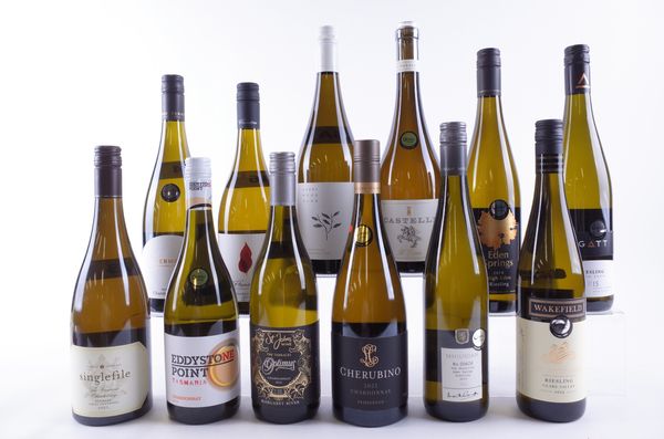 TWELVE BOTTLES AUSTRALIAN WHITE WINE