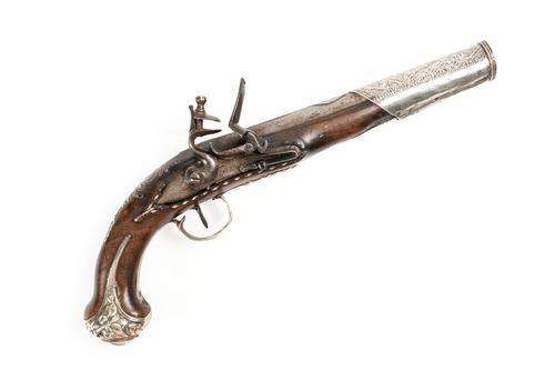 A INDO-PERSIAN FLINTLOCK INDISTICTLY SIGNED