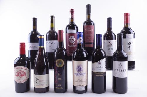 TWELVE BOTTLES VARIOUS RED WINE