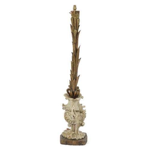 AN ITALIAN ROCOCO REVIVAL PAINTED AND GILTWOOD FLOOR STANDING LAMP IN THE FORM OF BULL RUSHES
