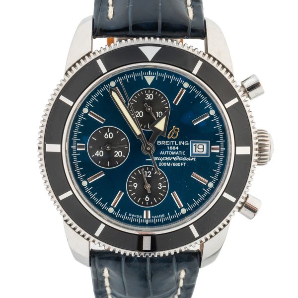A BREITLING SUPEROCEAN CHRONOGRAPH HERITAGE WATCH
