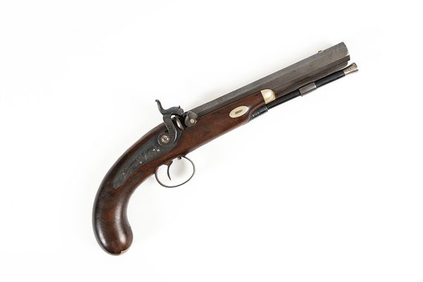 A FINE ENGLISH PERCUSSION SPORTING PISTOL BY THOMAS LEE, LONDON