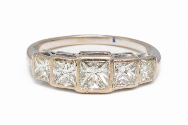 A FIVE STONE PRINCESS CUT DIAMOND RING (2)