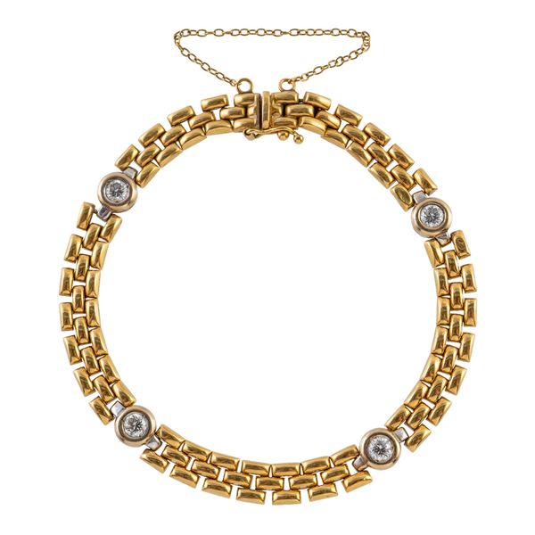 A DIAMOND SET BRICK LINK BRACELET