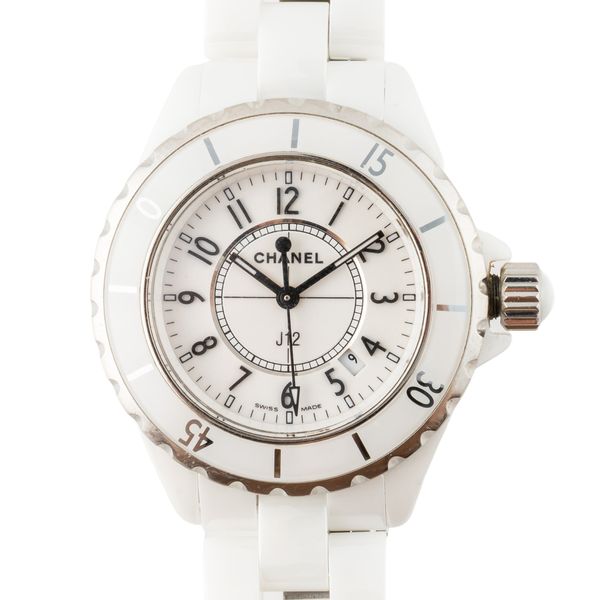 A CHANEL J12 QUARTZ LADY'S WATCH