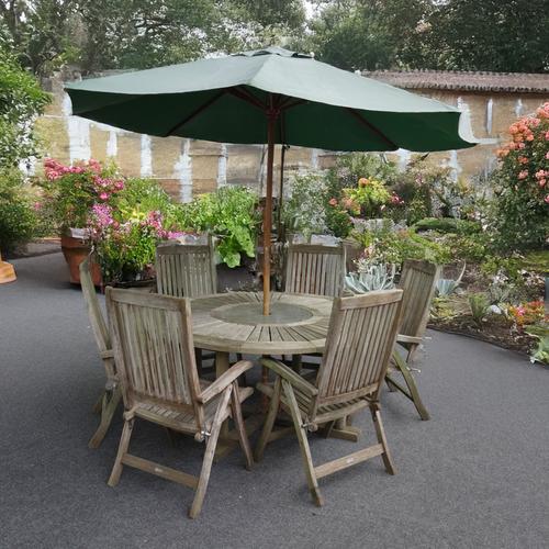 A CIRCULAR HARDWOOD GARDEN TABLE (8)