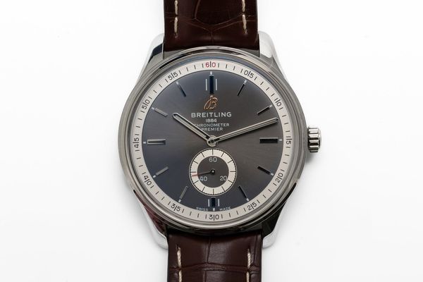 A BREITLING CHRONOMETER PREMIER AUTOMATIC 40 WATCH (3)