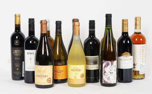 12 BOTTLES CHINESE AND INDIAN RED AND WHITE WINE