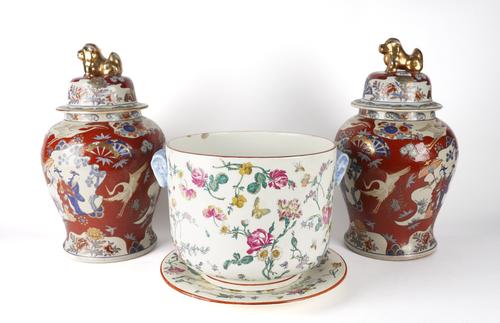 A PAIR OF MODERN LARGE CHINESE RED GROUND VASES AND COVERS (4)