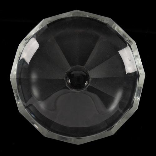A TWELVE-SIDED CLEAR AND FROSTED GLASS SHALLOW BOWL