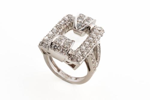 A DIAMOND SET RING