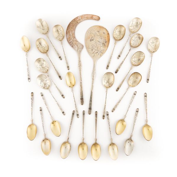 A GROUP OF FRENCH SILVER FLATWARE (26)