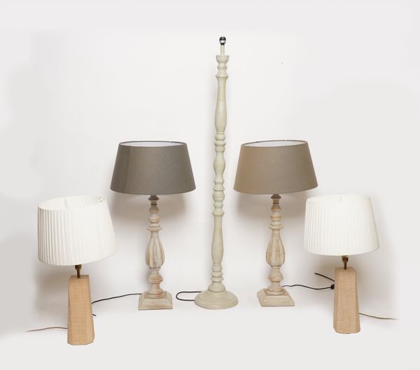 A PAIR OF GIRAFFE TABLE LAMPS, TWO PAIRS OF WOODEN TABLE LAMPS, A PAIR OF SILVER PLATED THREE LIGHT CANDELABRA (9)