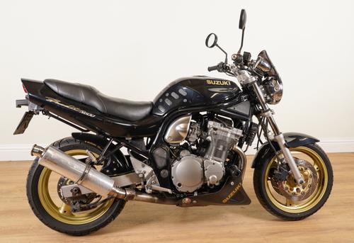 A SUZUKI BANDIT 600N