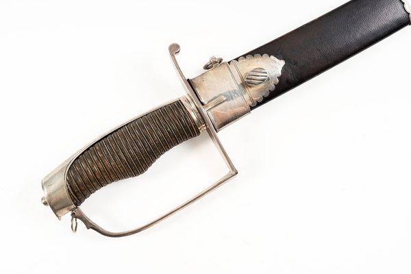 A BRITISH INFANTRY OFFICER’S SABRE AND SCABBARD