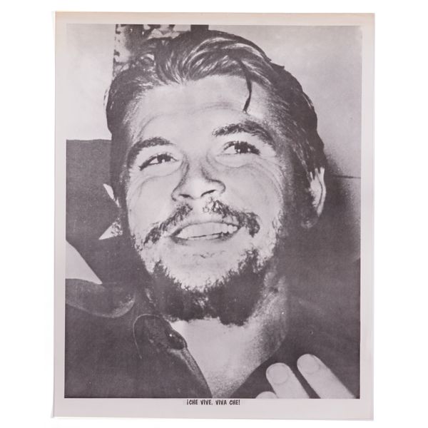 A GROUP POSTERS DEPICTING OTHER POLITICAL FIGURES INCLUDING  CHE GUEVARA AND FIDEL CASTRO (14)