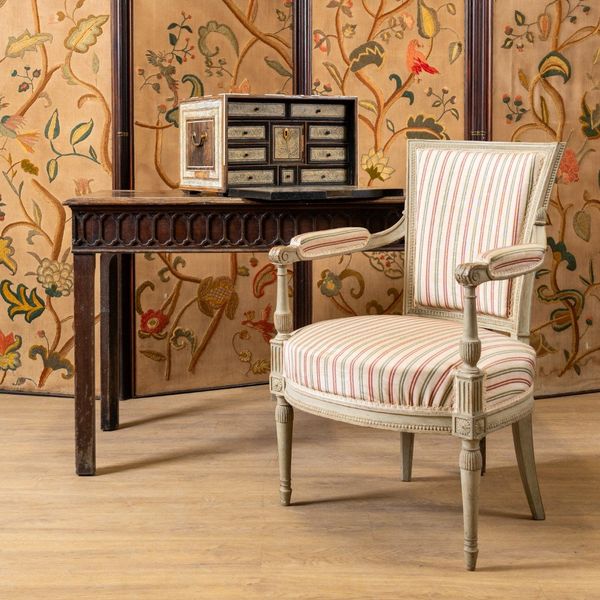 19 May | Antiques & Interiors