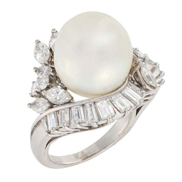 A SOUTH SEA PEARL AND DIAMOND COCKTAIL RING