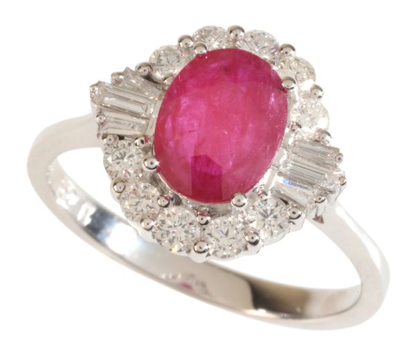 A RUBY AND DIAMOND CLUSTER RING