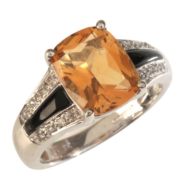 A CITRINE, ONYX AND DIAMOND RING