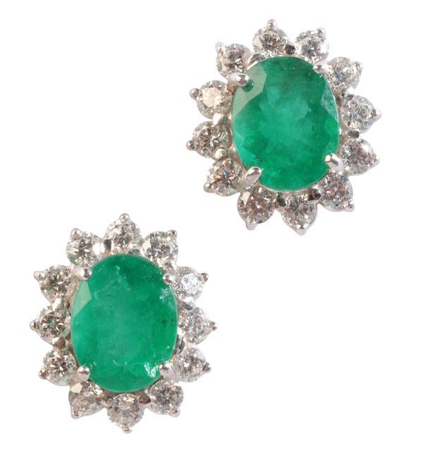 A PAIR OF EMERALD AND DIAMOND CLUSTER EARRINGS