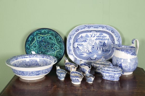 A LATE 19TH CENTURY BLUE AND WHITE WASH JUG AND BASIN