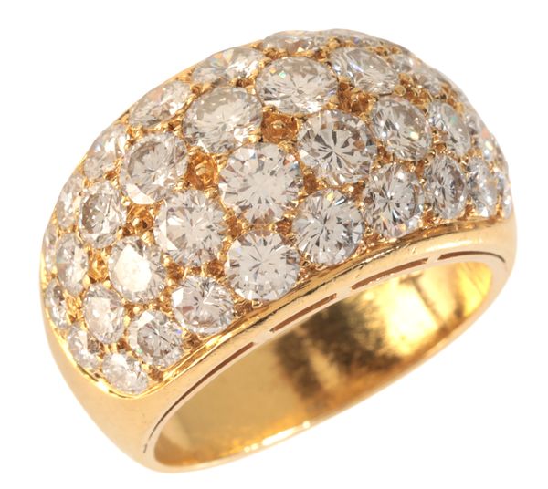 BULGARI: A DIAMOND BOMBÉ RING