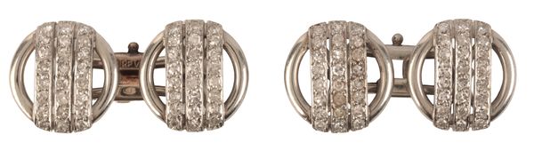 A PAIR OF VINTAGE DIAMOND CUFFLINKS