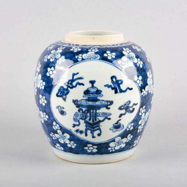 A CHINESE BLUE AND WHITE GINGER JAR