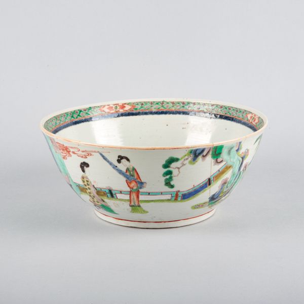 A CHINESE PORCELAIN FAMILLE ROSE PUNCH BOWL
