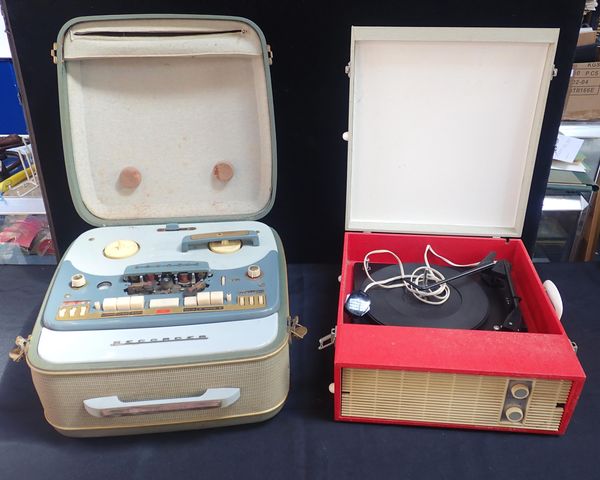 A DANSETTE STYLE PORTABLE RECORD PLAYER