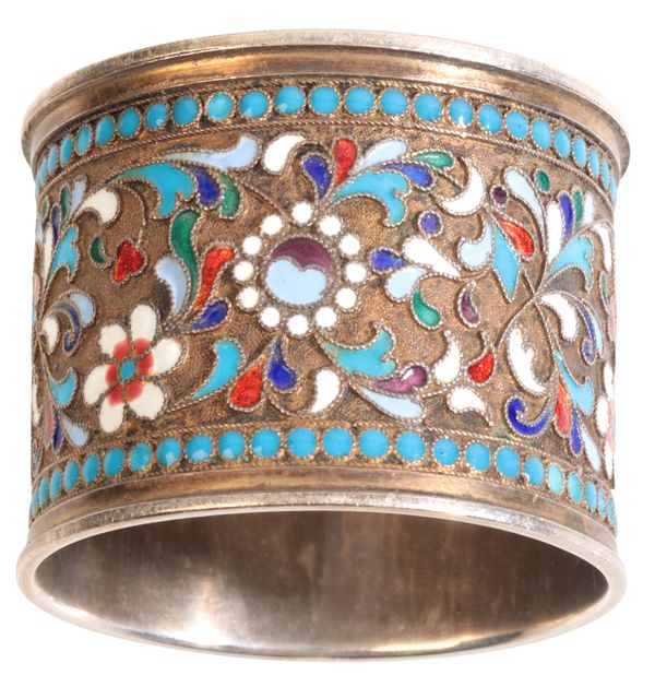 AN ANTIQUE RUSSIAN CLOISSONE NAPKIN RING