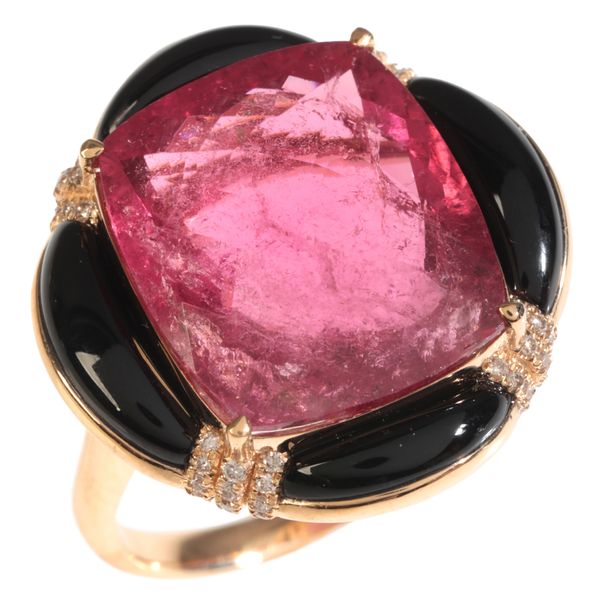 A TOURMALINE, ONYX AND DIAMOND COCKTAIL RING