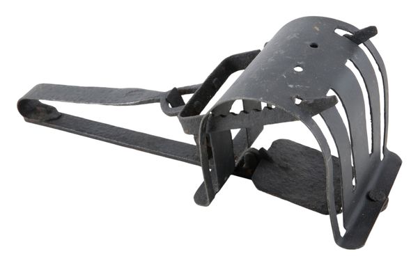 A LANE EVERITT PATENT WROUGHT IRON TUNNEL GIN TRAP