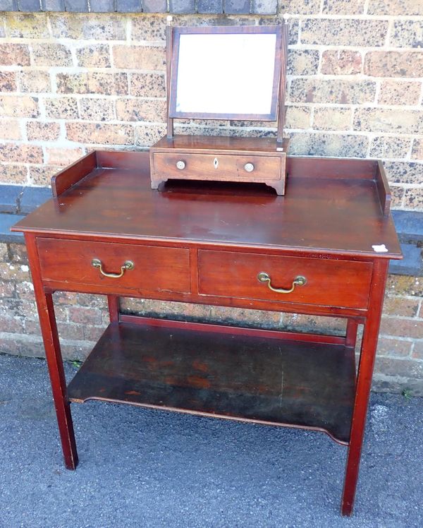 A MAHOGANY DRESSING TABLE, WITH UNDERSHELF