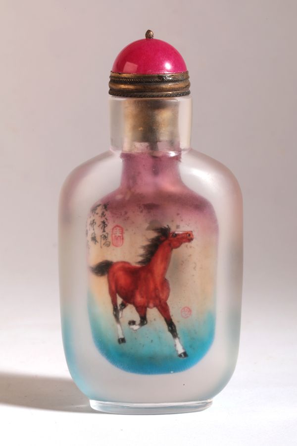 A CHINESE INSIDE PAINTED GLASS SNUFF BOTTLE