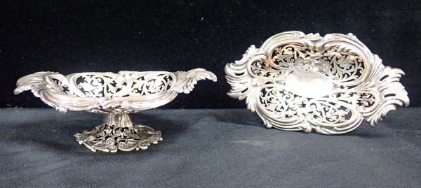 A PAIR OF SILVER FOOTED BASKETS