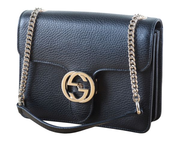 GUCCI: A LADY'S BLACK LEATHER HANDBAG