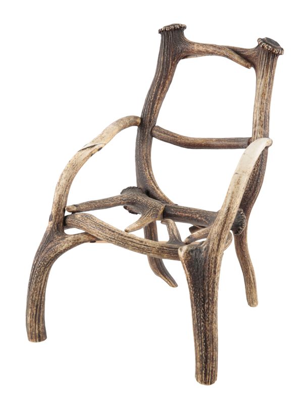 AN EDWARDIAN CHILD'S ANTLER ARMCHAIR