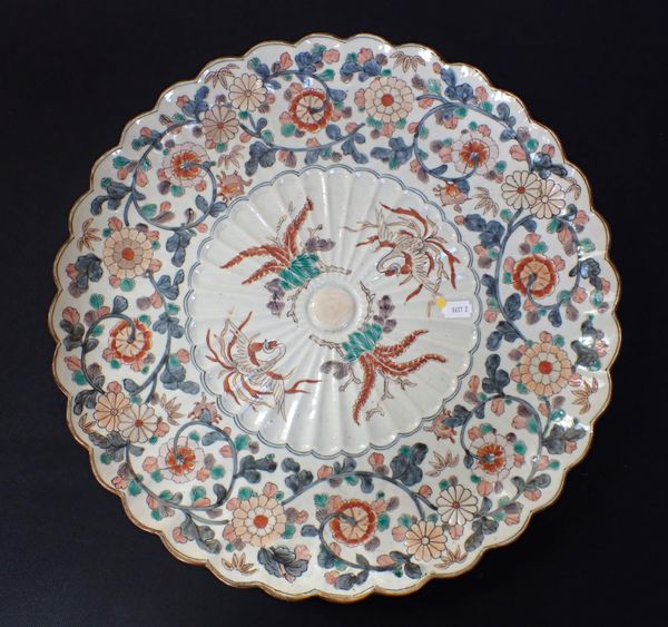 A JAPANESE PORCELAIN CHARGER, EDO PERIOD