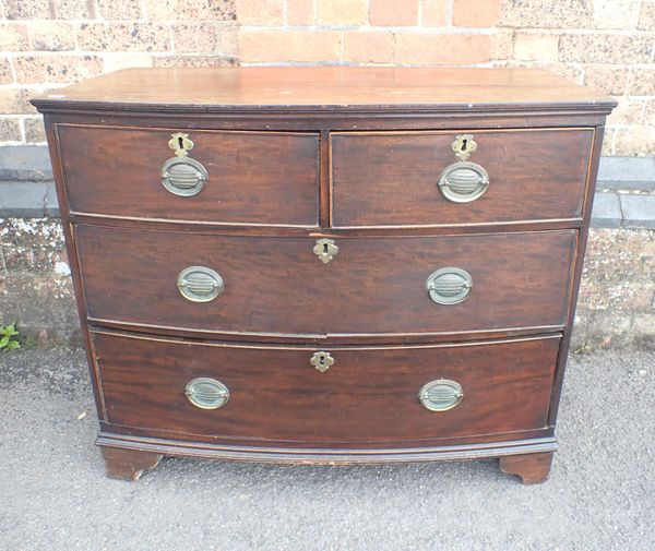 A SMALL 19th CENTURY BOW-FRONT CHEST OF DRAWERS