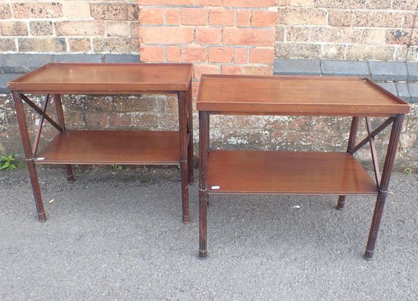 A PAIR OF REGENCY STYLE MAHOGANY LAMP TABLES